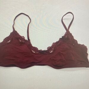 Soft Lace-Trim Bralette in Burgundy